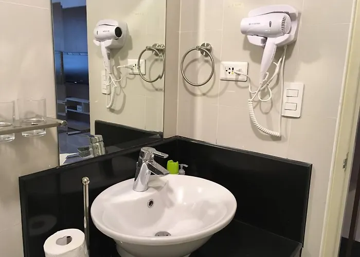 Apartment 2 Bedroom Near Naia 3 Pasay *